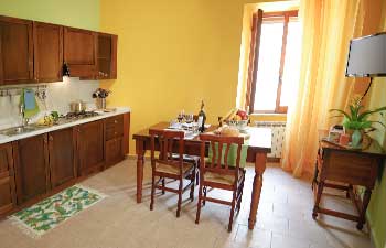 Case vacanza 4 persone in Umbria Talia Bevagna Appartamenti Vacanze Le Muse