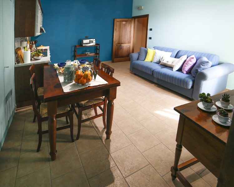 Zona relax con comodo divano letto - Appartamenti Vacanze Le Muse Bevagna, Umbria, Italia