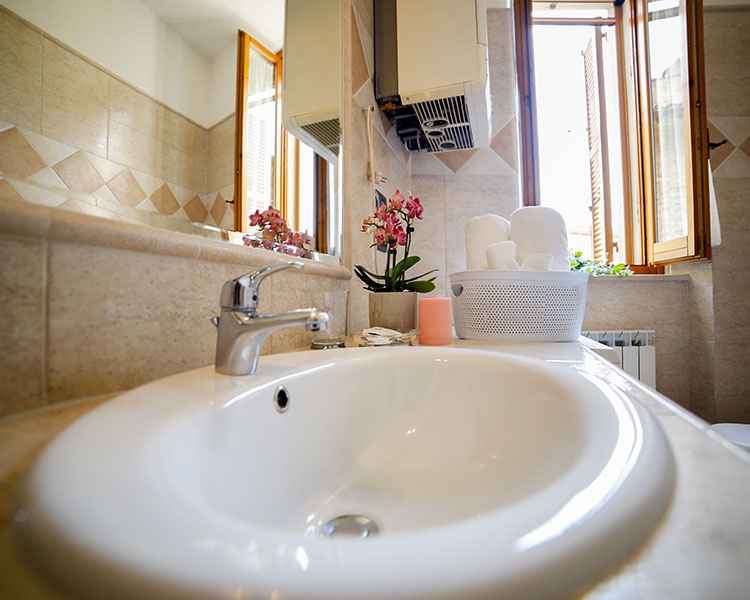 Gli asciugamani del bagno sono forniti - Appartamenti Vacanze Le Muse Bevagna, Umbria, Italia
